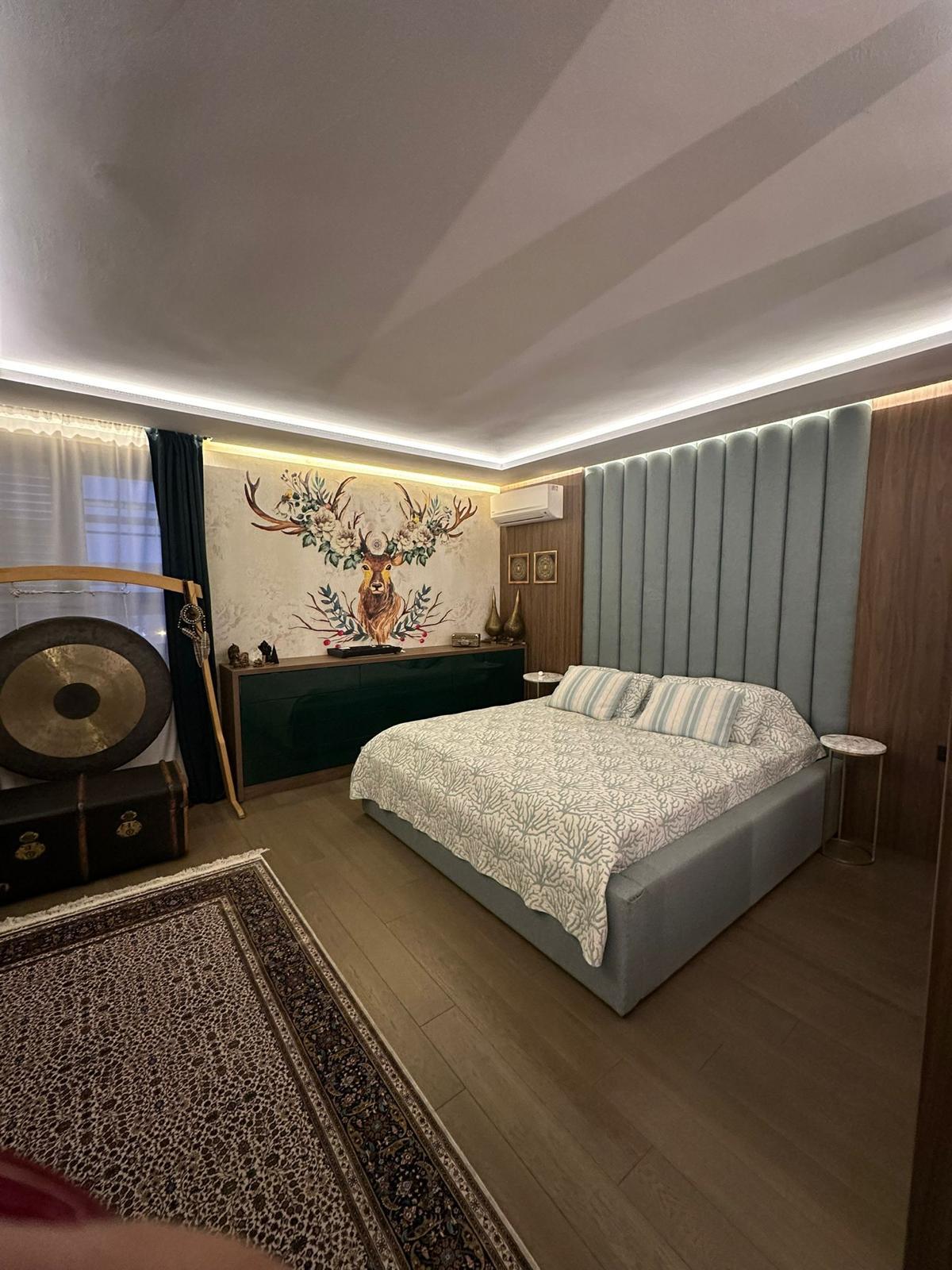 dd855f89-9593-405b-86ce-16a48b506377 Gradska vila sa mediteranskom baštom