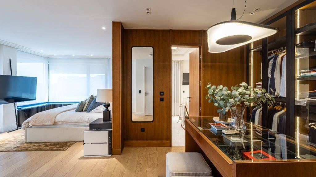 xxl-7 EKSKLUZIVAN PENTHOUSE SA PRIVATNOM SPA ZONOM | K-DISTRICT