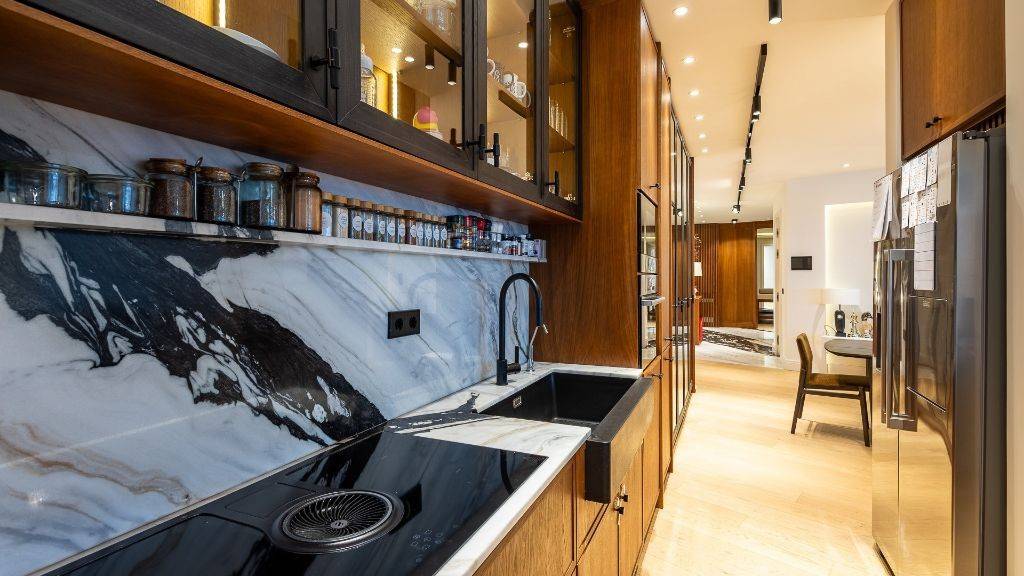 xxl EKSKLUZIVAN PENTHOUSE SA PRIVATNOM SPA ZONOM | K-DISTRICT