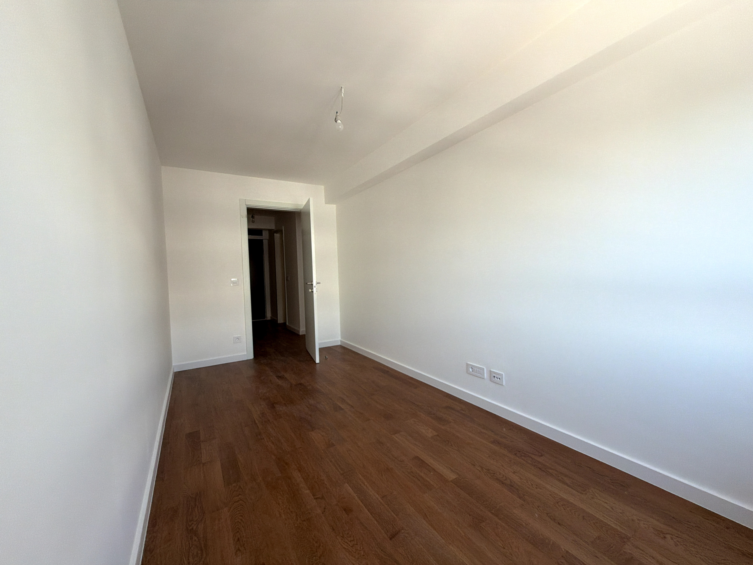 IMG_1388 Zemona Nova, Zemun – useljiv četvorosoban stan od 134,4 m² na 5. spratu