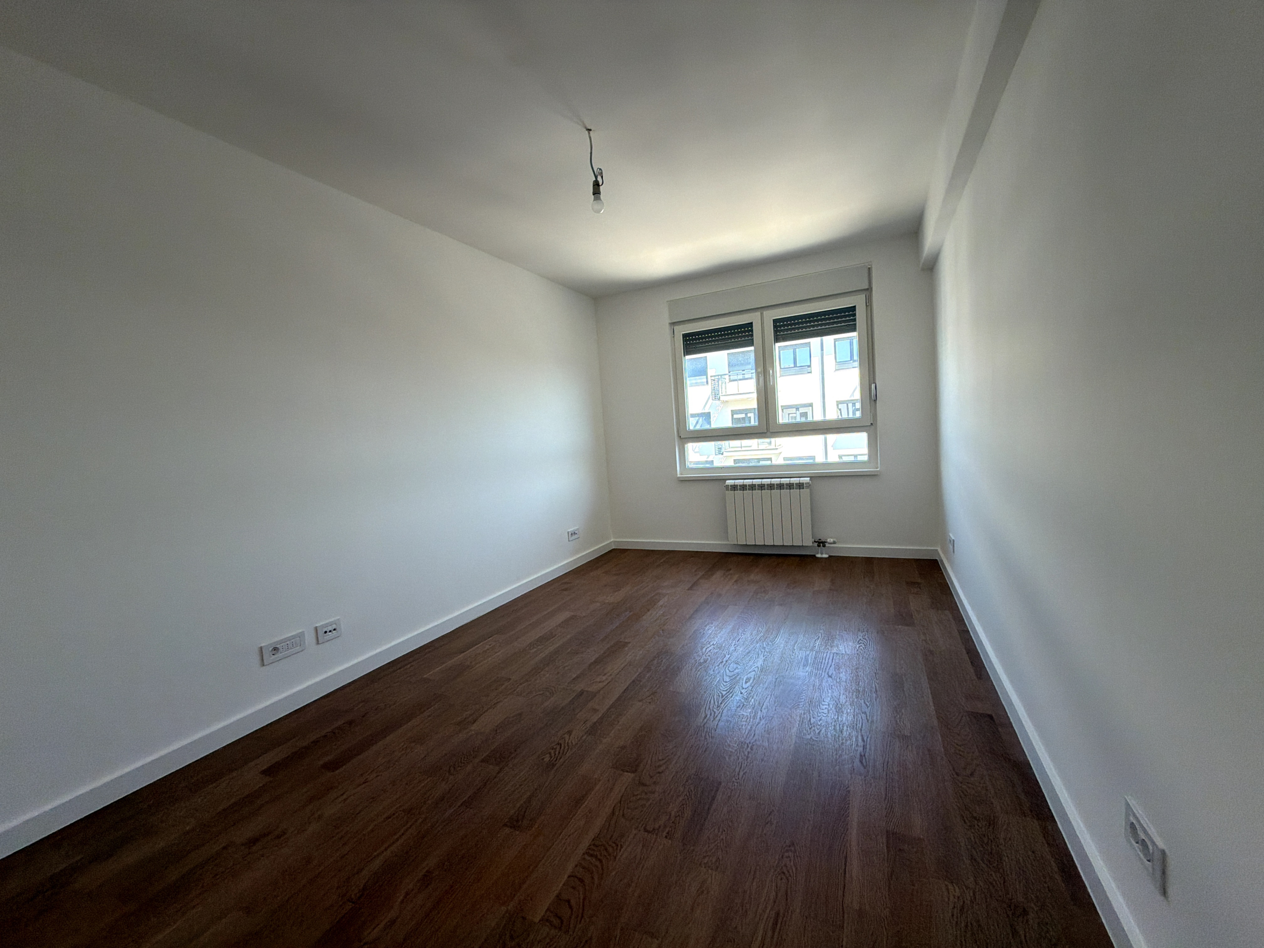 IMG_1392 Zemona Nova, Zemun – useljiv četvorosoban stan od 134,4 m² na 5. spratu