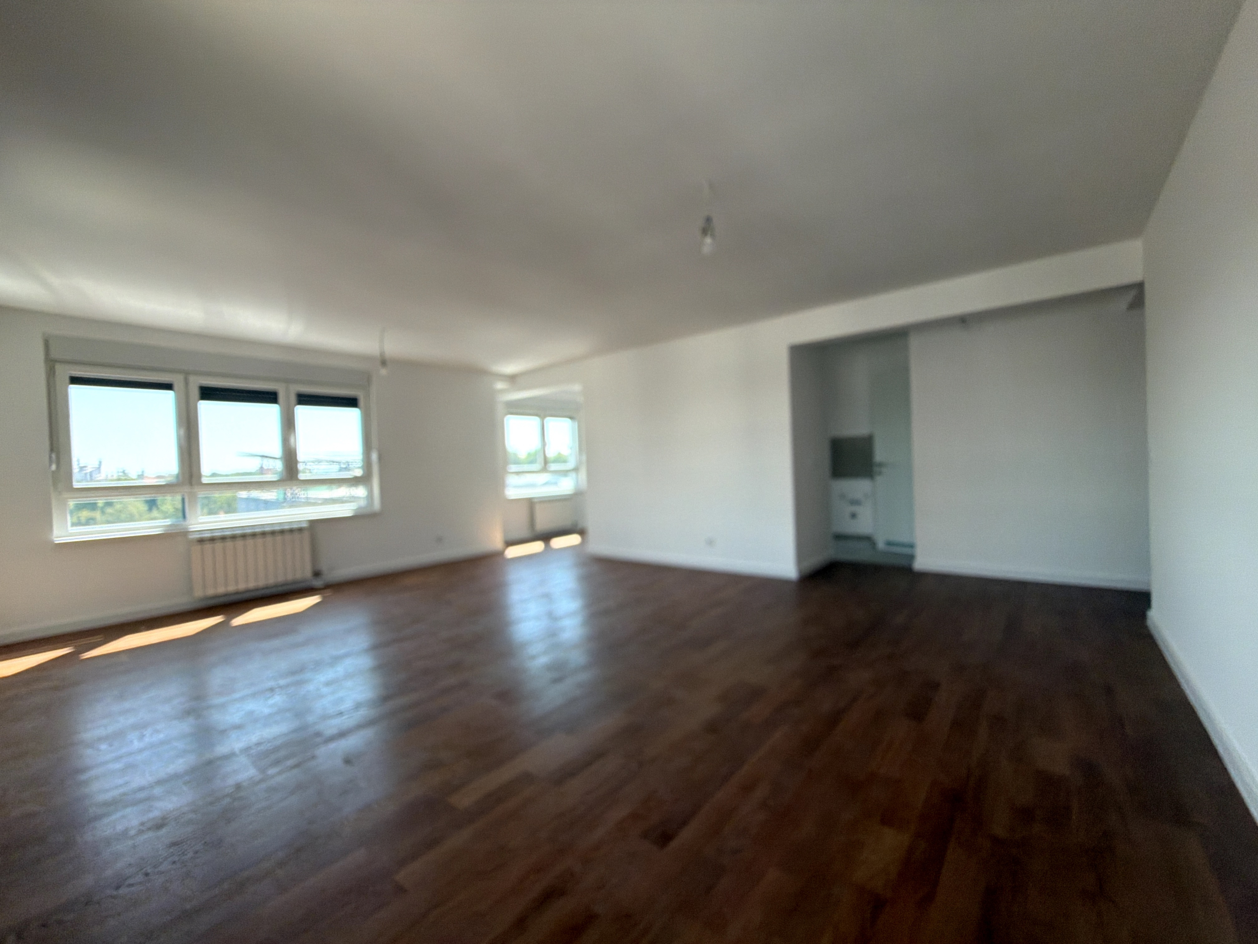 IMG_1398 Zemona Nova, Zemun – useljiv četvorosoban stan od 134,4 m² na 5. spratu