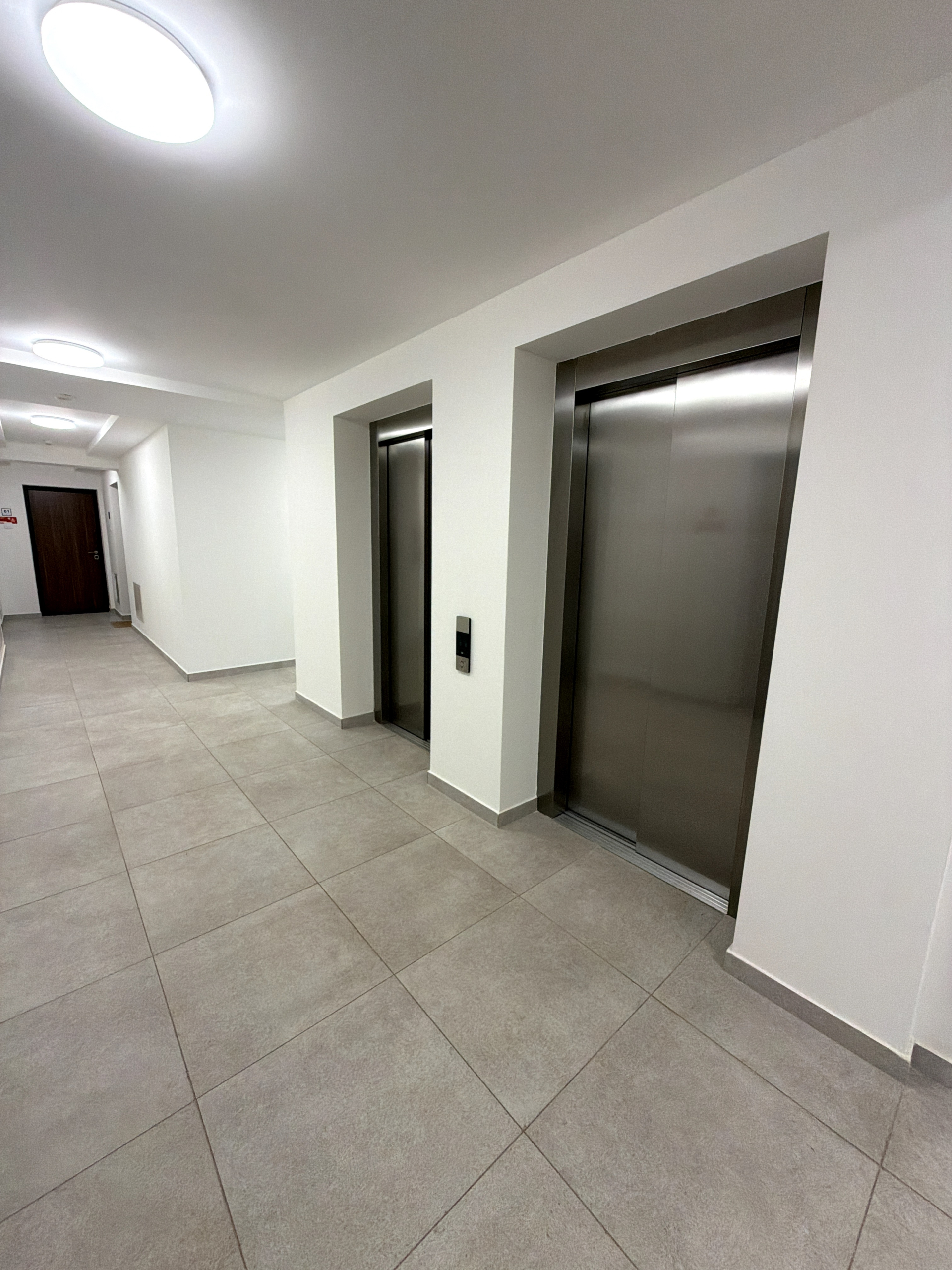 IMG_1412 Zemona Nova, Zemun – useljiv četvorosoban stan od 134,4 m² na 5. spratu