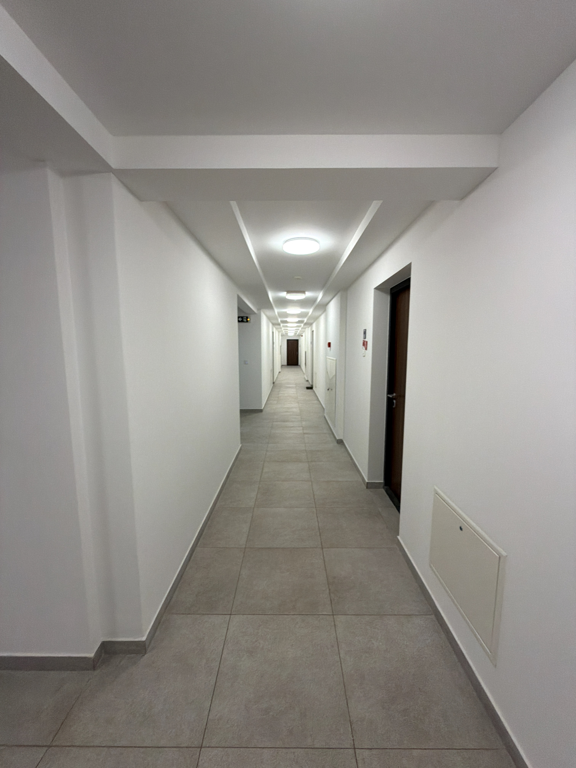 IMG_1413 Zemona Nova, Zemun – useljiv četvorosoban stan od 134,4 m² na 5. spratu